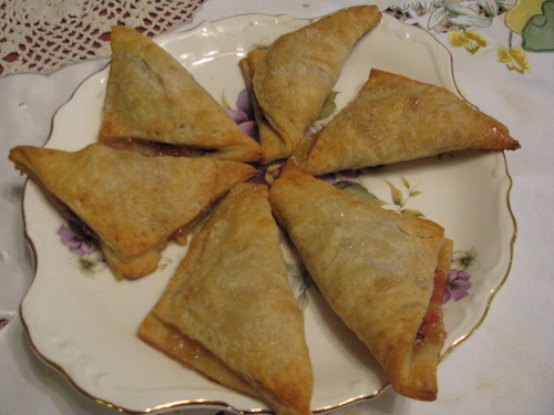 Saving Amelie-Oma's Purple Plum Turnovers